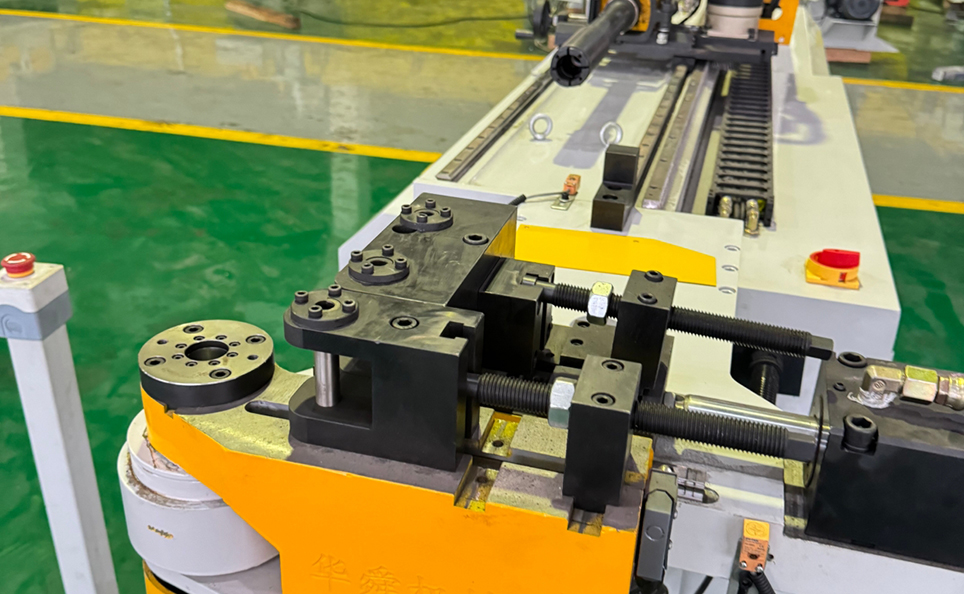 Vollautomatische CNC-Rohrbiegemaschine der SS-Serie