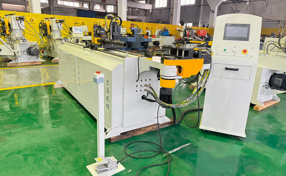 Vollautomatische CNC-Rohrbiegemaschine der SS-Serie