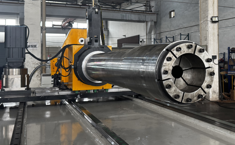 Vollautomatische Rohrbiegemaschine der CNC-L-Serie mit servohydraulischer Steuerung