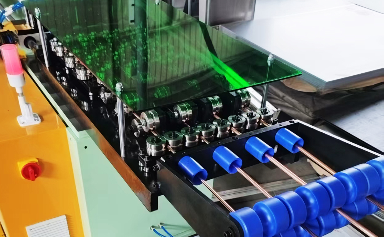 SC-4-1000A Automatische, spanfreie Rohrrichtmaschine