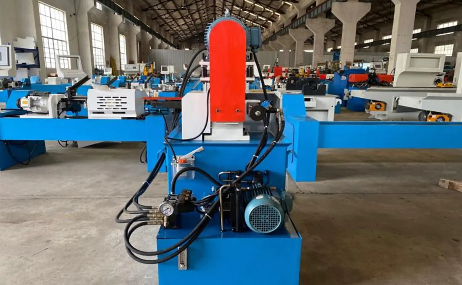 Einkopf-Rohranfasmaschine der EF PV2-Serie für Metallrohre Einkopf-Rohranfasmaschine der EF PV2-Serie für Metallrohre