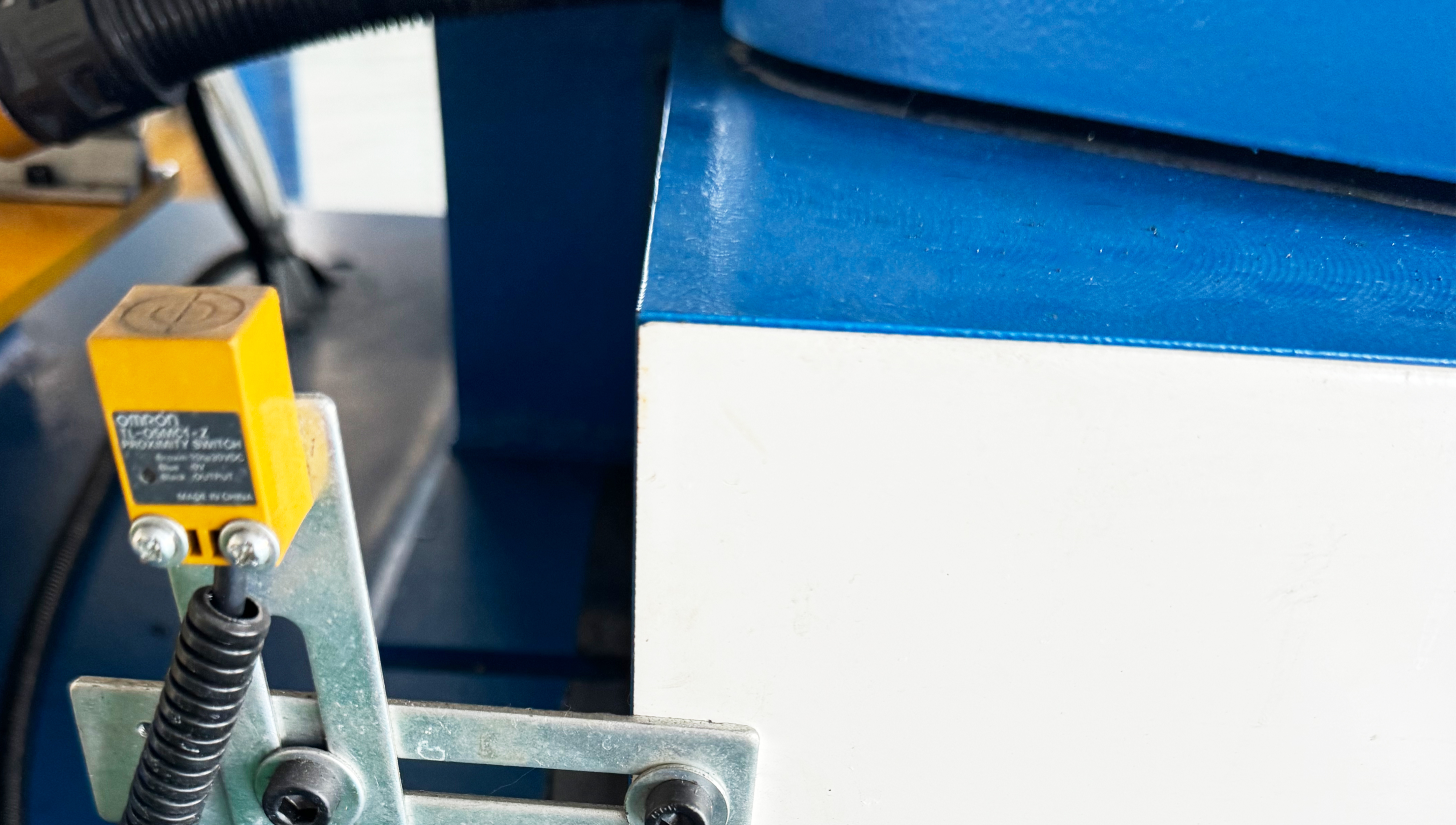 TM-S-40/60/80 Hocheffiziente automatische Rohrversiegelungsmaschine