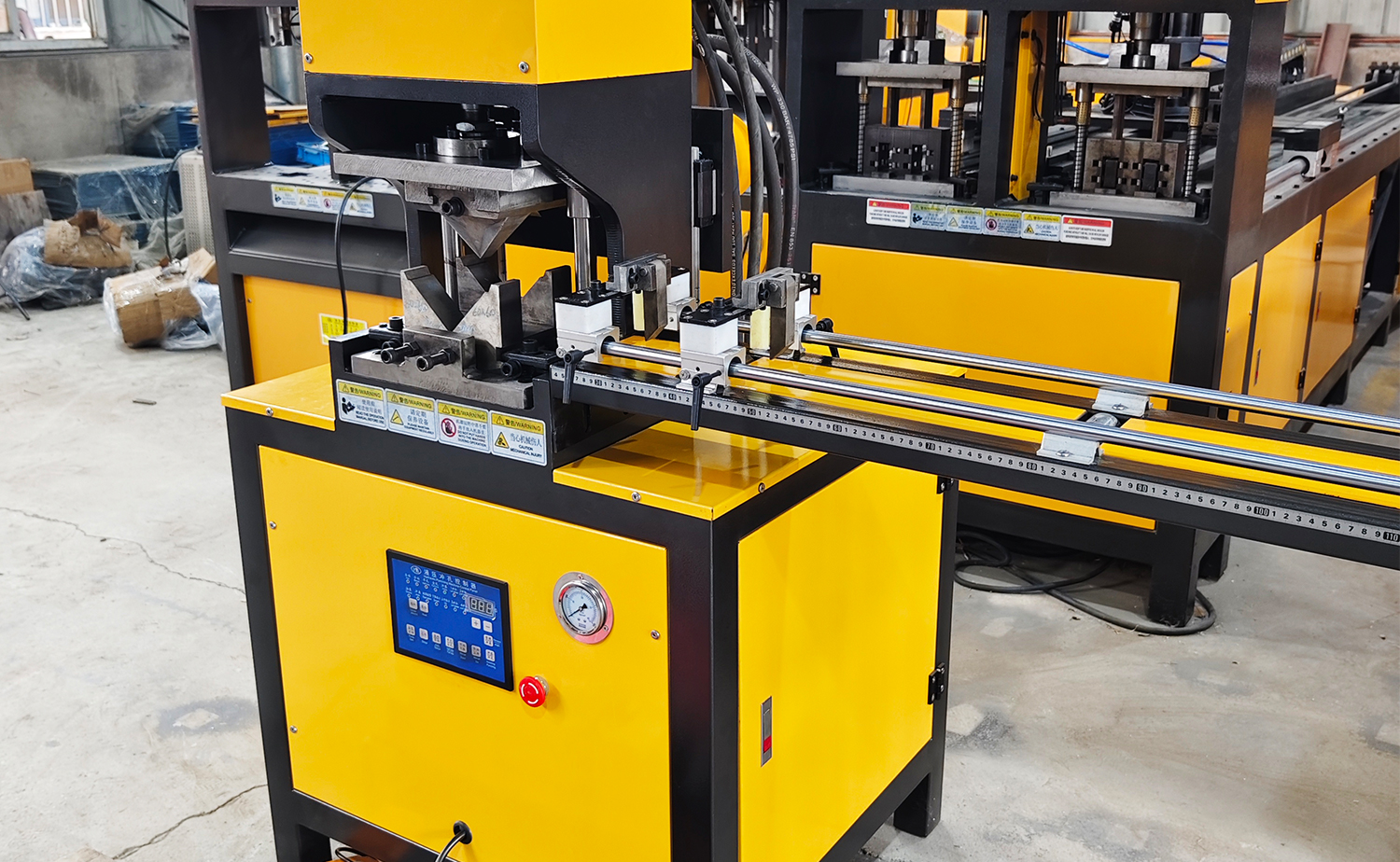Halbautomatische Stanzmaschine HS-P-100-2P