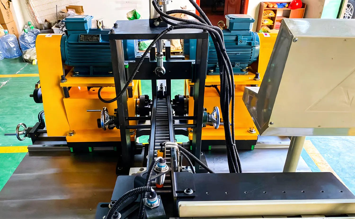 DEF50PVS Servo-Rohranfasmaschine für kurze Metall- und PVC-Rohre