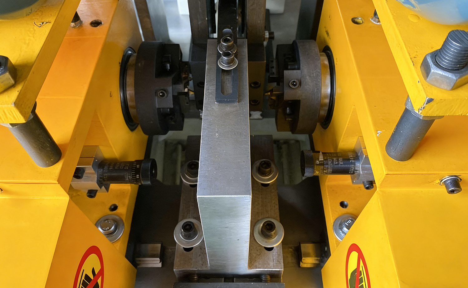 DEF50PVS Servo-Rohranfasmaschine für kurze Metall- und PVC-Rohre