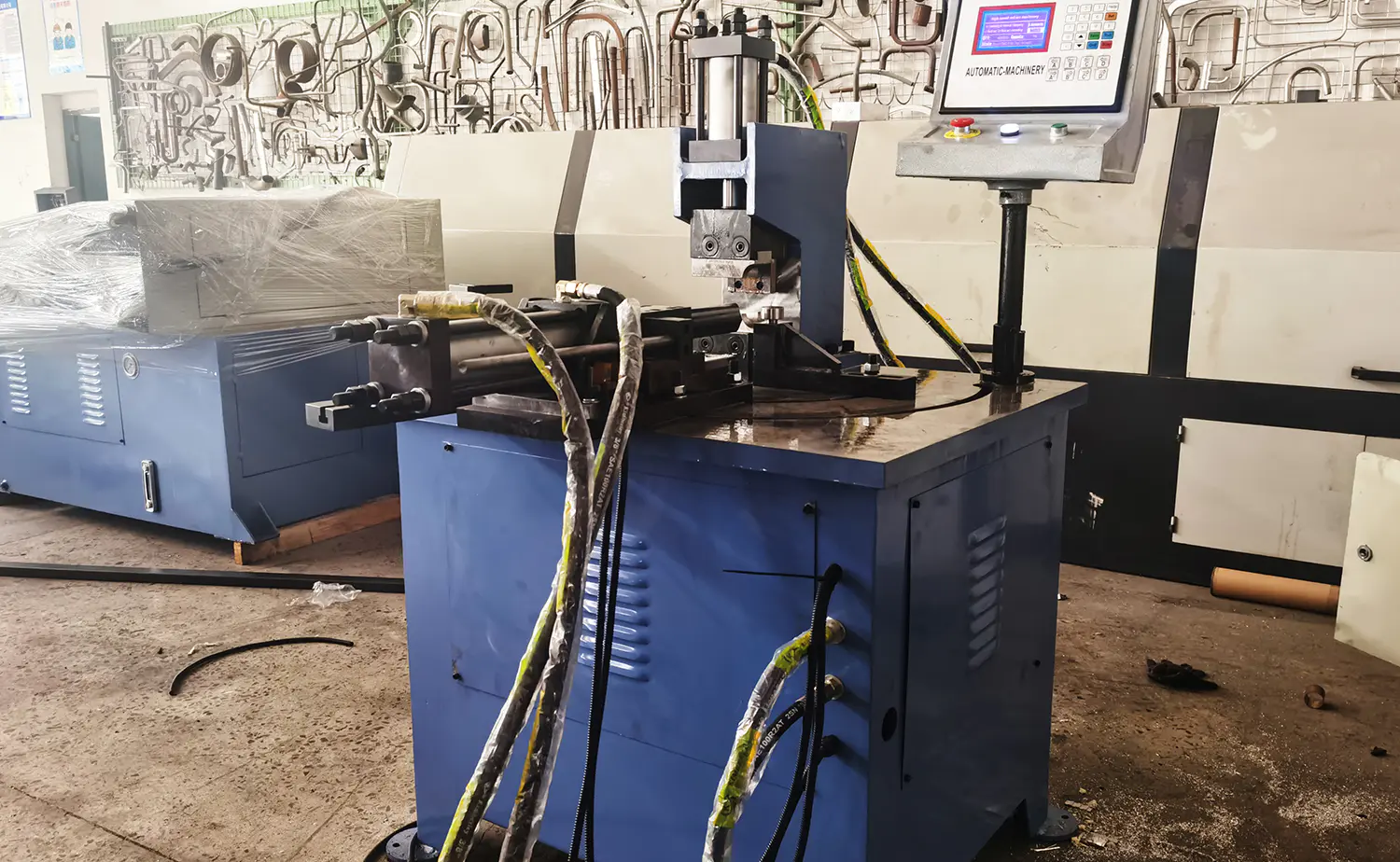 Rohrausklinkmaschine CH50